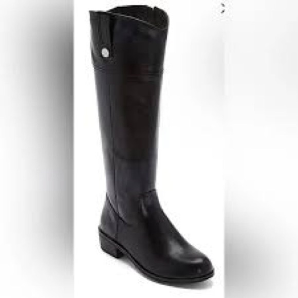 Women’s St John’s Bay Douglas Faux Leather Riding Black Boots Size 7 US! - Picture 1 of 12